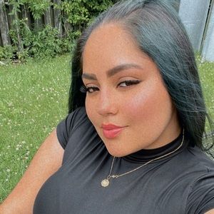 Meet your Posher, Maríangel